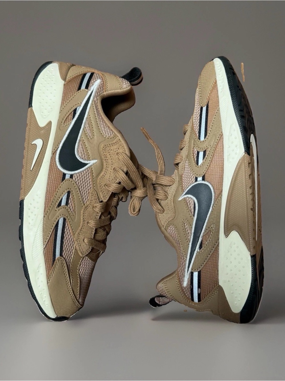 Nike JAM Women’s Sneakers Retro Y2K Streetwear Skate Breakdance Size 9 NWOT